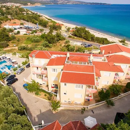 Diamond Hotel 3*