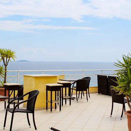 Diamond Hotel